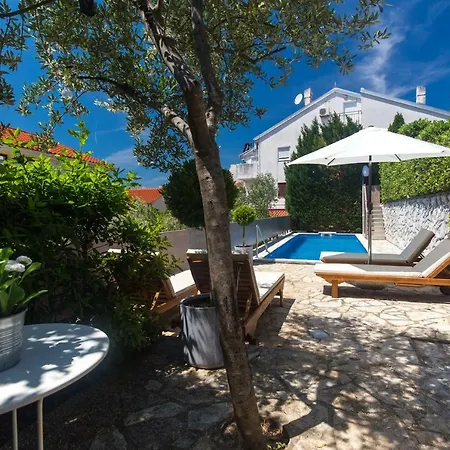 Appartement Lukmara Krk à Krk Town Extérieur photo